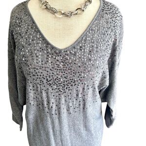 Elle V-Neck Silver Sequin Sweater Women’s Size Medium